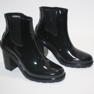 Hunter High Heel boot in size 9